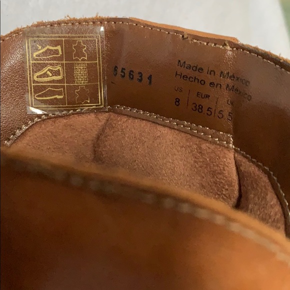 Spring Women's Tan Leather Boots - Picture 4 of 7